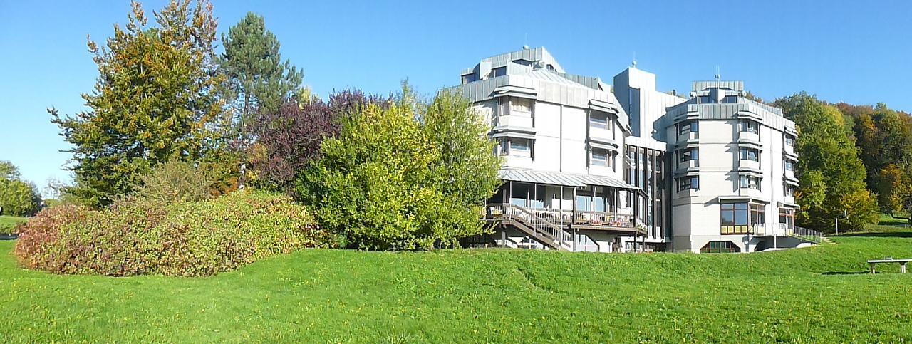 Hellmut-Wassmer-Jugendherberge Loerrach ภายนอก รูปภาพ